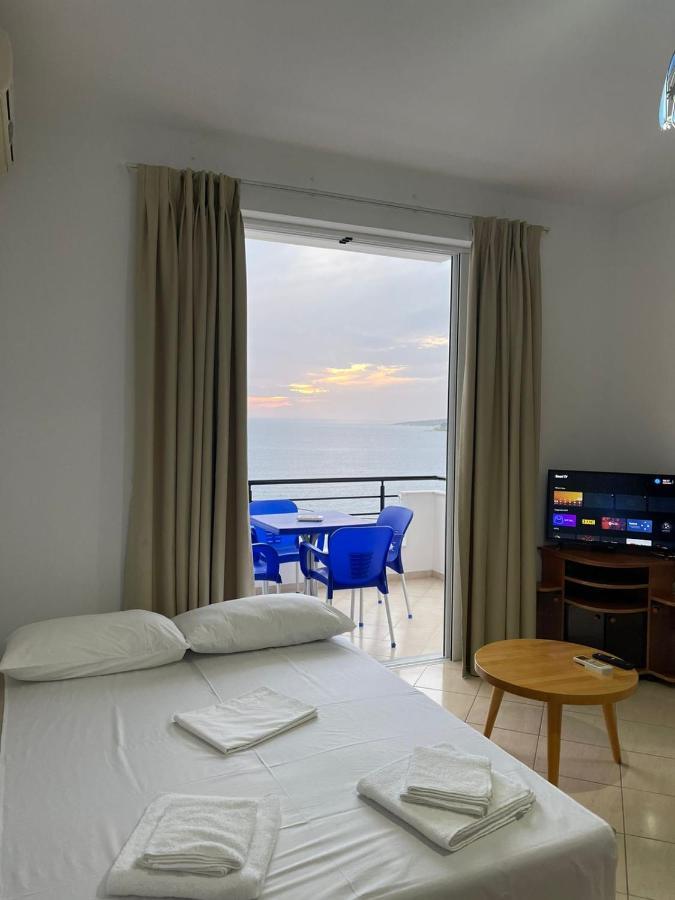 Seaview Studio Sarandë Exteriör bild