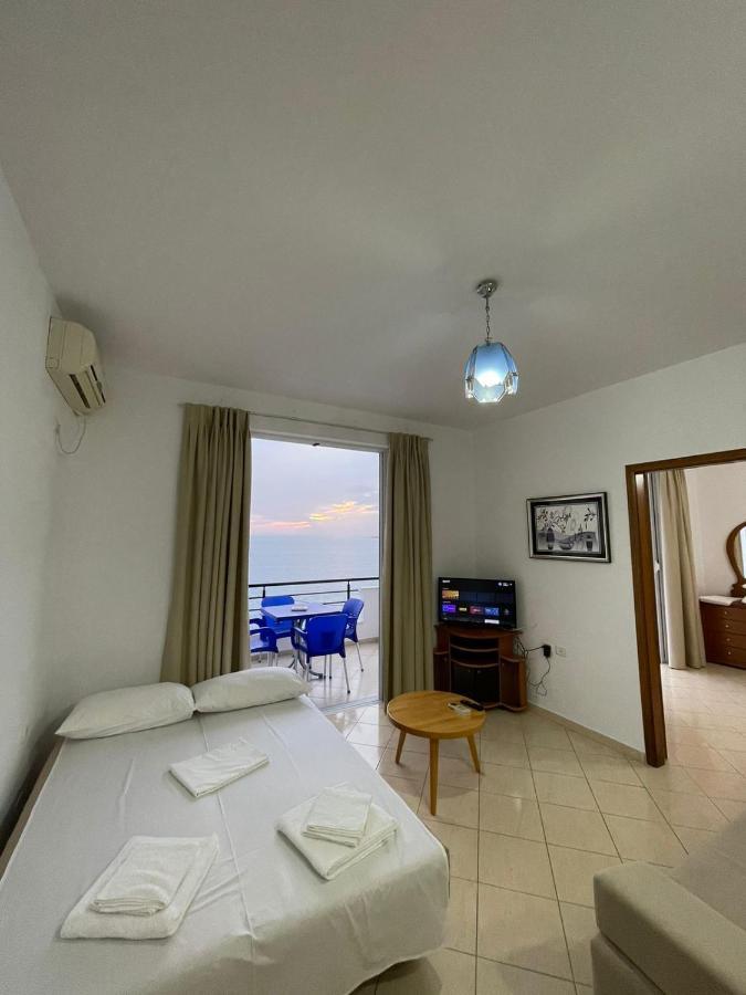 Seaview Studio Sarandë Exteriör bild